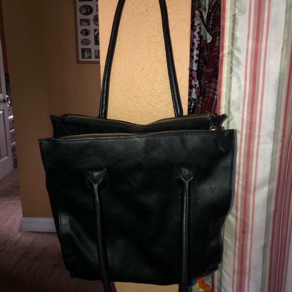 Purse - Picture 2 of 4